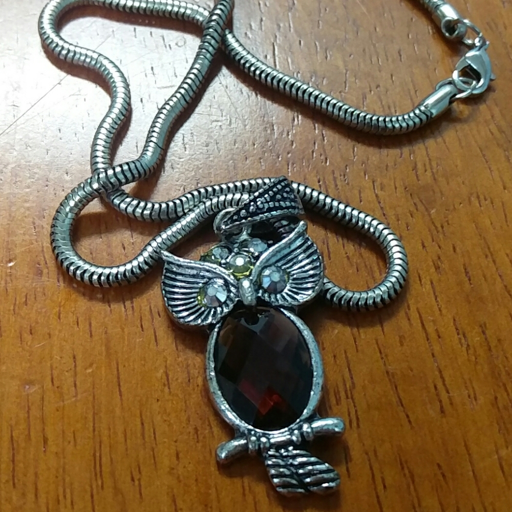 3/$20 Owl rhinestone charm with faceted eyes